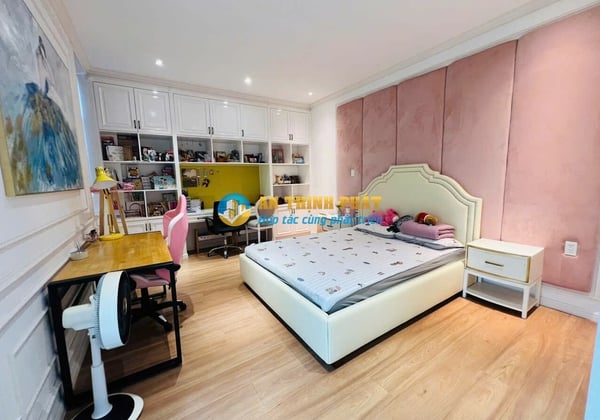 Cho Thuê Biệt Thự Khu Compound Villa Park Quận 9 Siêu Đẹp 