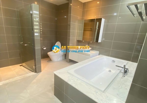 Cho Thuê Biệt Thự Khu Compound Lucasta Nội Thất Đẹp - Dọn Vào Ở Ngay!