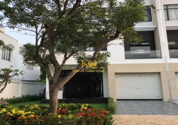 CHO THUÊ BIỆT THỰ QUẬN 9 DT 350M2 THIẾT KẾ ĐẸP