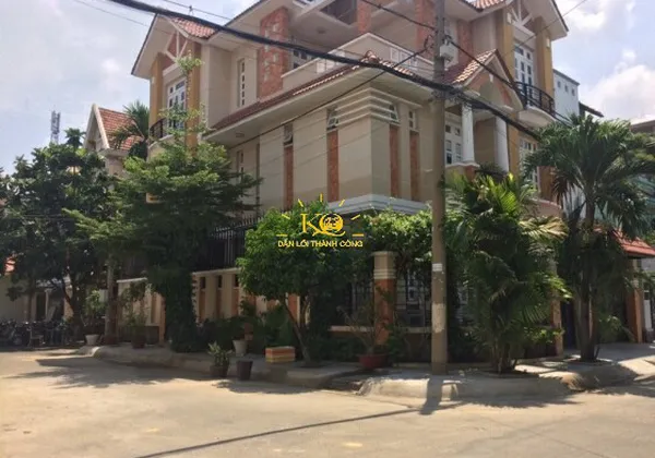 BIỆT THỰ CHO THUÊ P.BÌNH AN , QUẬN 2, NHÀ 2 MẶT TIỀN, DT 10X16M. GIÁ 41 TRIỆU