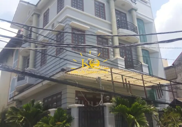 BIỆT THỰ CHO THUÊ QUẬN 2 PHƯỜNG THẢO ĐIỀN, MẶT TIỀN ĐƯỜNG, TRỆT 2 LẦU, CÓ 5PN, 5WC, NỘI THẤT ĐẦY ĐỦ.