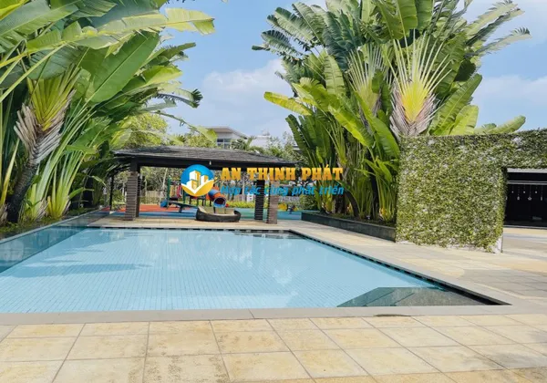 BIỆT THỰ RIVIERA COVE QUẬN 9 VEN SÔNG CHO THUÊ 493M2