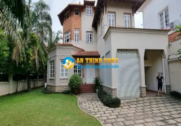 CHO THUÊ BIỆT THỰ KIM SƠN THẢO ĐIỀN BA MẶT TIỀN CÔNG VIÊN RỘNG THOÁNG