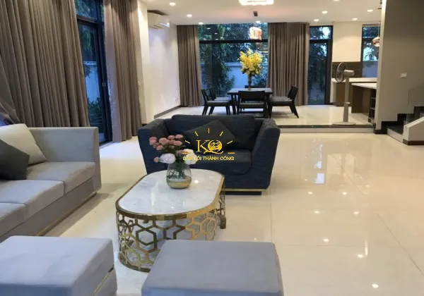 CHO THUÊ BIỆT THỰ LUCASTA QUẬN 9 DT 226M2 SÂN VƯỜN ĐẸP