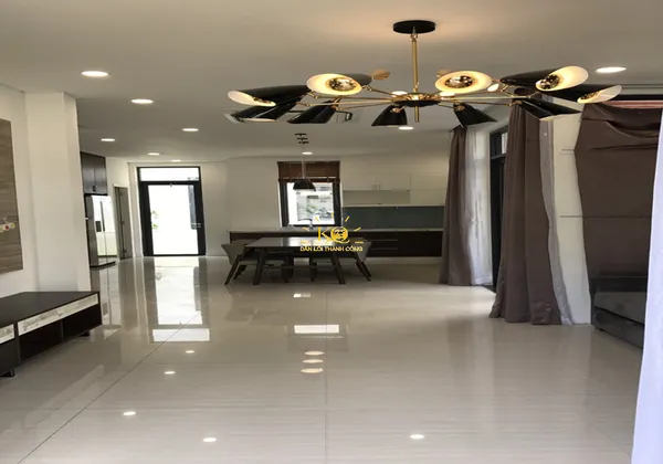 CHO THUÊ BIỆT THỰ LUCASTA QUẬN 9 NỘI THẤT CAO CẤP DT 175M2