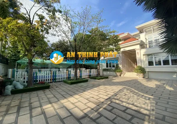 CHO THUÊ BIỆT THỰ PHƯỜNG THẢO ĐIỀN ĐƯỜNG 44 DT 867M2