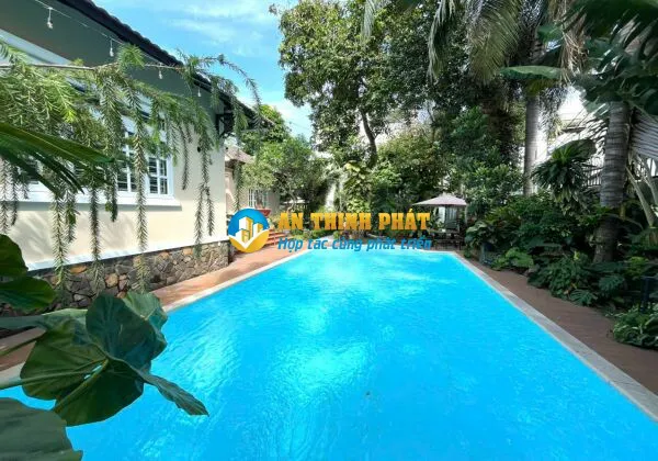 CHO THUÊ BIỆT THỰ QUẬN 2 SÂN VƯỜN HỒ BƠI 1300M