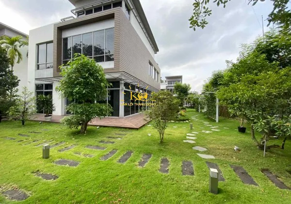 CHO THUÊ BIỆT THỰ RIVIERA COVE 800M2 SÂN VƯỜN FULL NỘI THẤT VIEW SÔNG