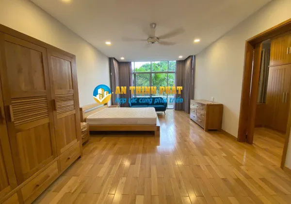 CHO THUÊ BIỆT THỰ RIVIERA COVE QUẬN 9