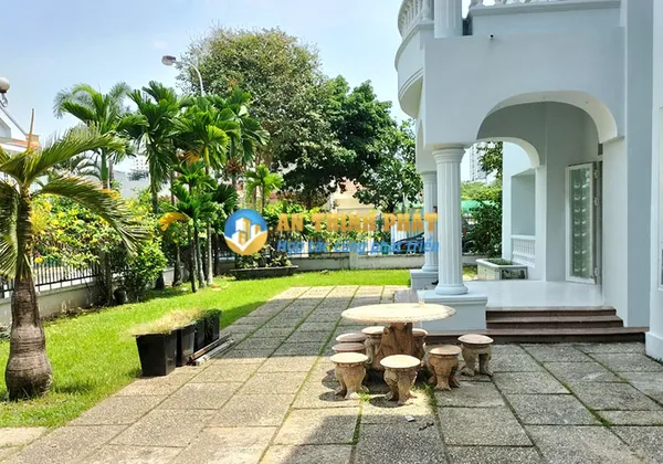 CHO THUÊ BIỆT THỰ SÂN VƯỜN COMPOUND AN NINH ĐƯỜNG TRẦN NÃO