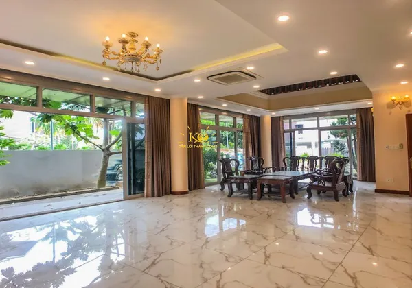CHO THUÊ BIỆT THỰ SÂN VƯỜN RIVIERA COVE DT 570M2