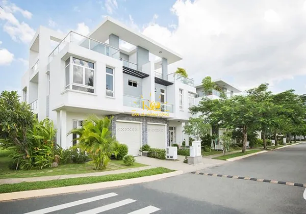 CHO THUÊ BIỆT THỰ SONG LẬP VILLA PARK DT 170M2 FULL NỘI THÁT