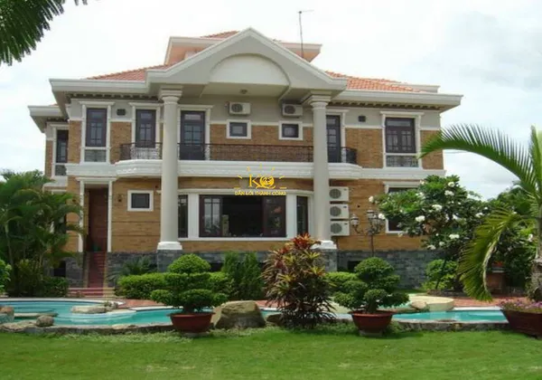 CHO THUÊ BIỆT THỰ THẢO ĐIỀN QUẬN 2 DT 1700M2