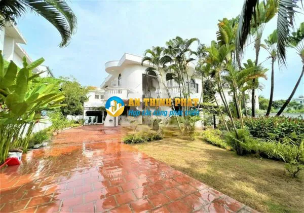 CHO THUÊ BIỆT THỰ THẢO ĐIỀN SÂN VƯỜN RỘNG COMPOUND AN NINH