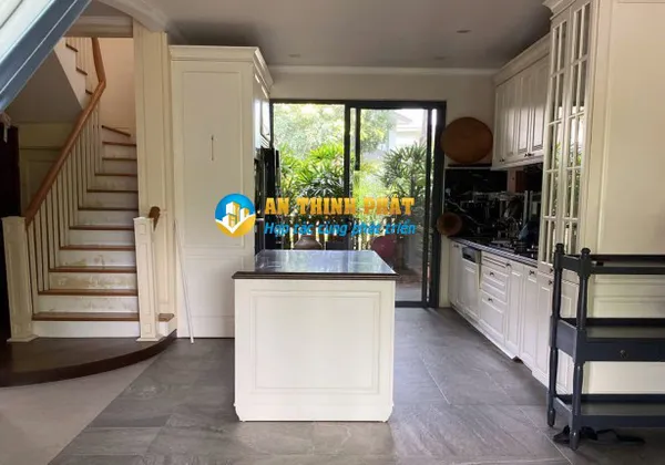 CHO THUÊ BIỆT THỰ VALORA FUJI QUẬN 9 VEN HỒ NỘI THẤT ĐẸP