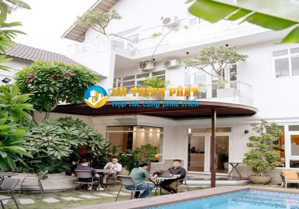 CHO THUÊ BIỆT THỰ VĂN PHÒNG PHƯỜNG THẢO ĐIỀN SETUP SẴN BÀN GHẾ VĂN PHÒNG