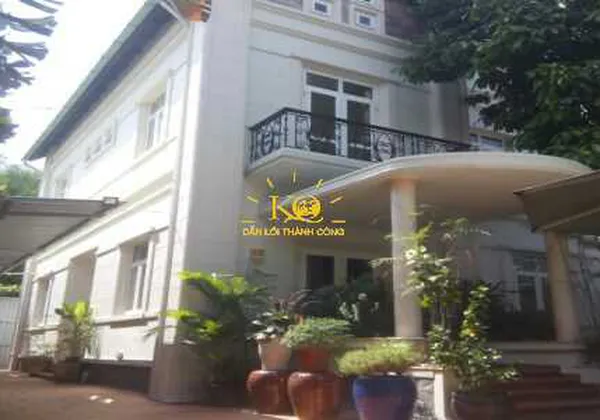 CHO THUÊ NHÀ QUẬN 2 THẢO ĐIỀN, VILLA SÂN VƯỜN 260M2 XD TRỆT 2LẦU