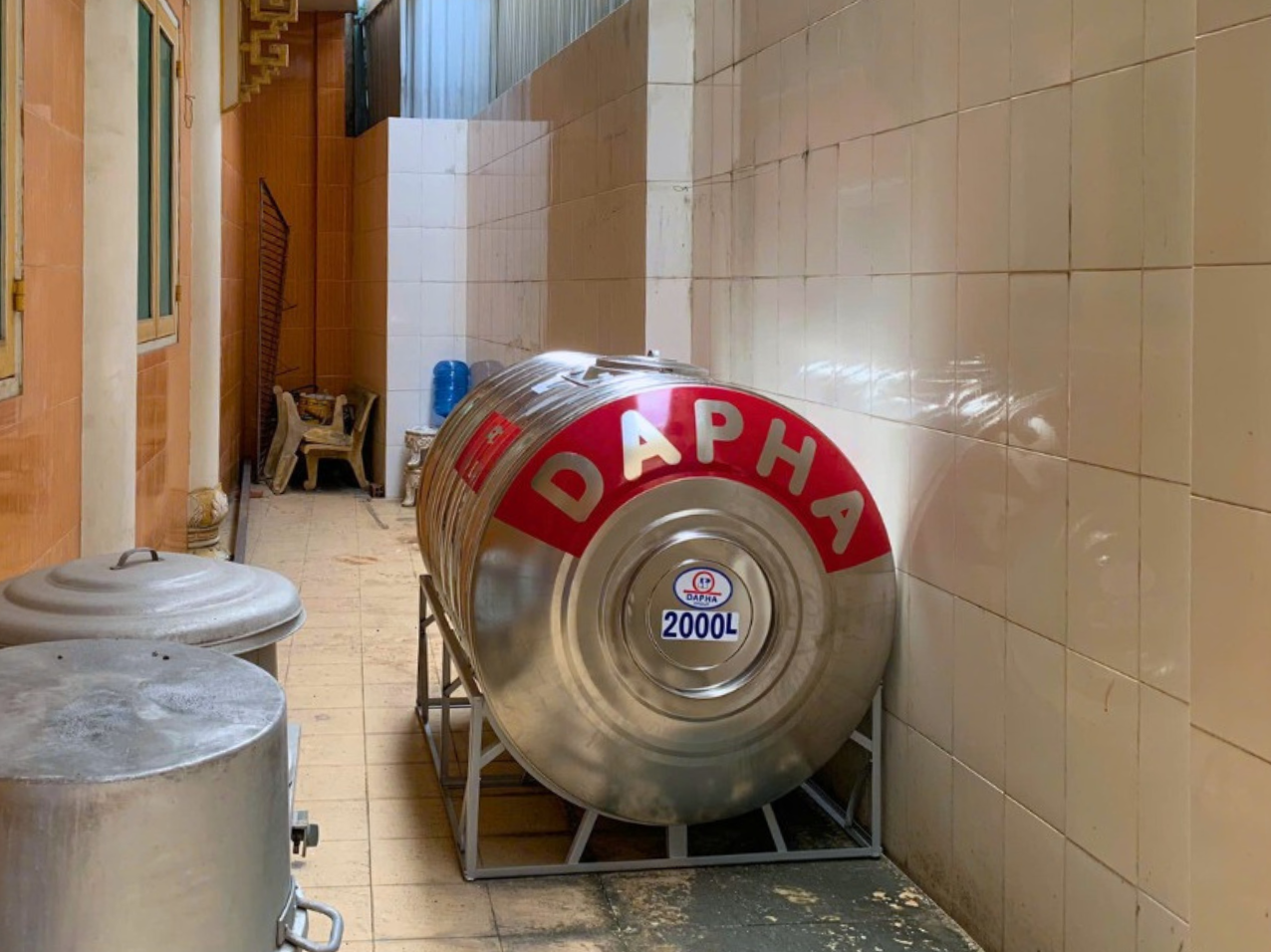 bồn nước inox dapha 2000l bồn nước inox dapha 2000l