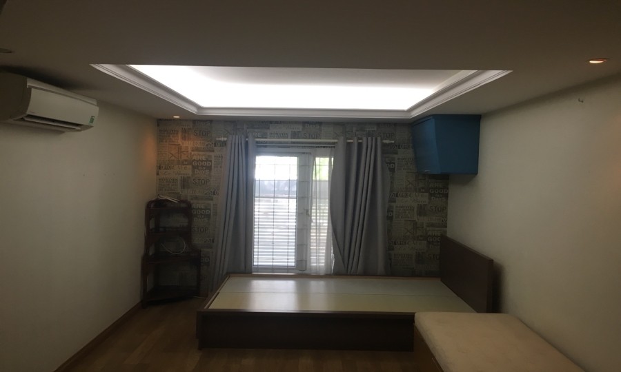 Nội thất bên trong phòng đầy đủ, tiện nghi tạo cảm giác thoải mái cho người ở. Nội thất bên trong phòng đầy đủ, tiện nghi tạo cảm giác thoải mái cho người ở.