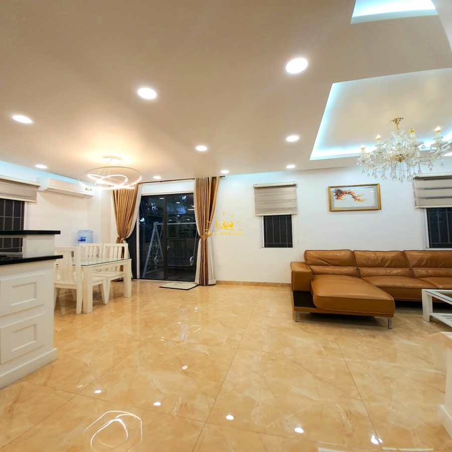 Sân vườn view sông