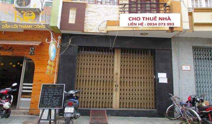 mặt tiền rộng mặt tiền rộng