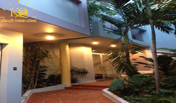 Khuôn viên nhà Khuôn viên nhà