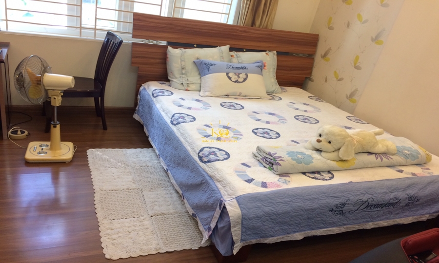 Phòng với nội thất đầy đủ, tông màu đẹp tạo cảm giác thoải mái khi ở. Phòng với nội thất đầy đủ, tông màu đẹp tạo cảm giác thoải mái khi ở.