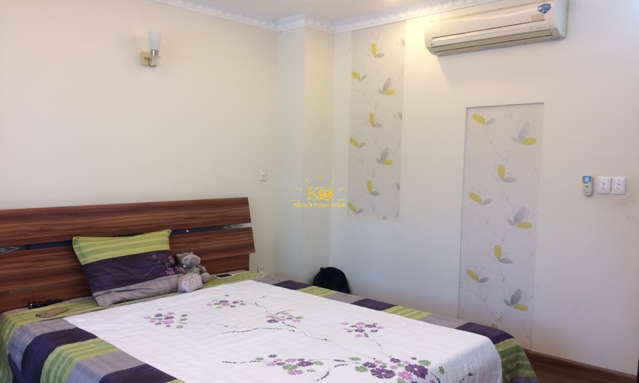 Phòng ngủ có máy lạnh đầy đủ. Phòng ngủ có máy lạnh đầy đủ.