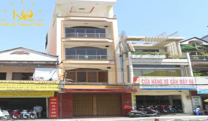 nhìn bao quát căn nhà nhìn bao quát căn nhà