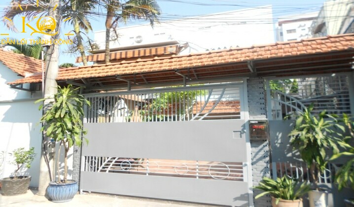 khoảng sân nhà khoảng sân nhà