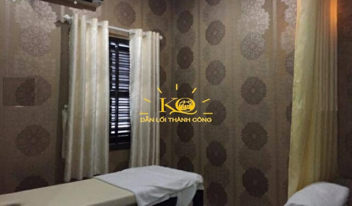 Mỗi phòng được trang bị máy nóng lạnh, máy lạnh. Mỗi phòng được trang bị máy nóng lạnh, máy lạnh.