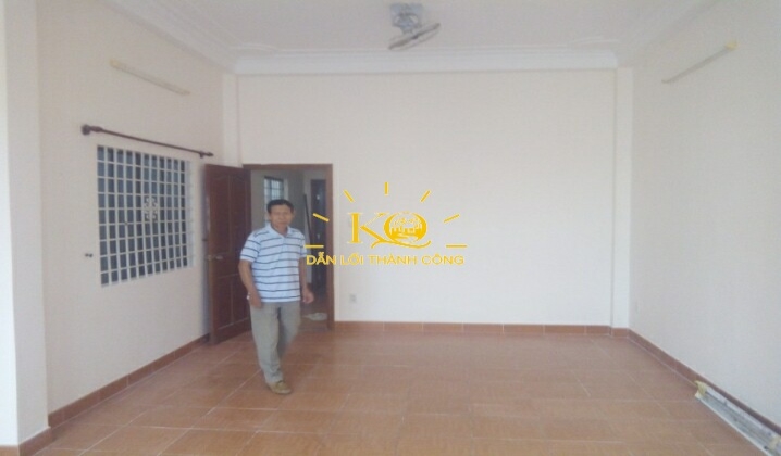 Không gian các phòng thoáng mát. Không gian các phòng thoáng mát.