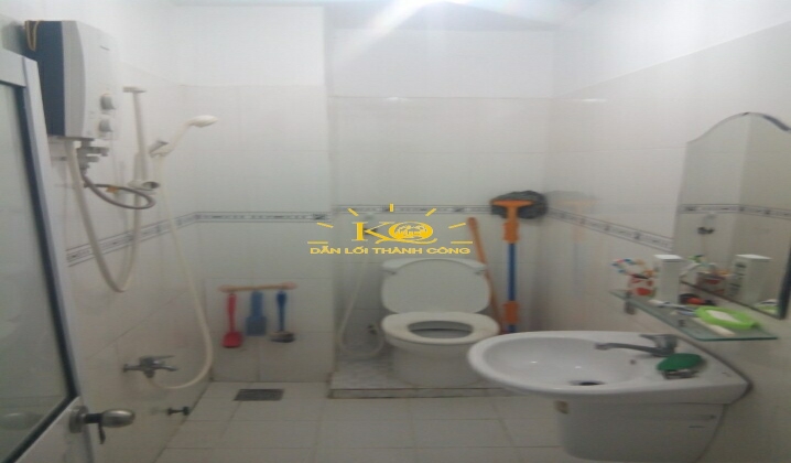 Nhà vệ sinh Nhà vệ sinh