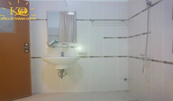 Nhà vệ sinh Nhà vệ sinh