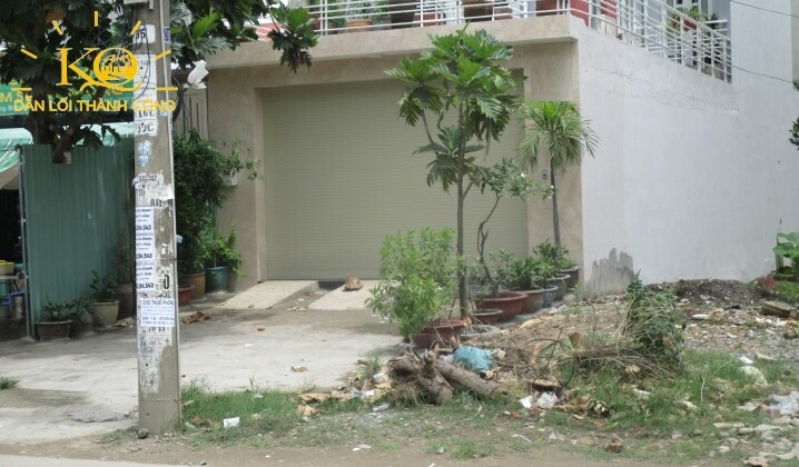 Không gian quanh nhà Không gian quanh nhà