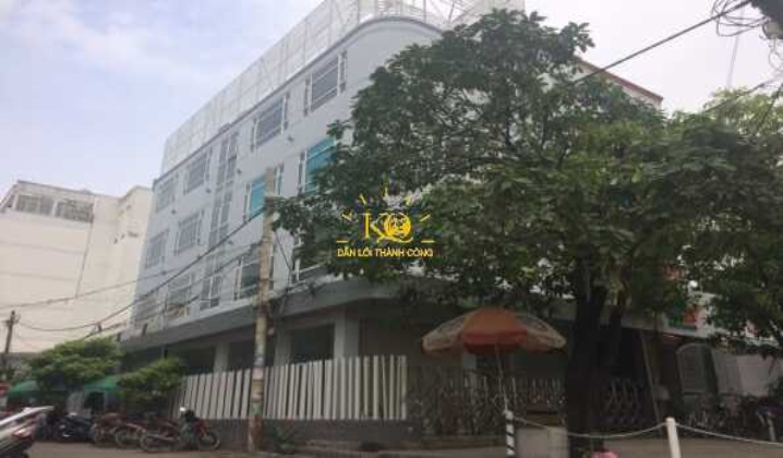 Bên ngoài nhà có thiết kế đẹp Bên ngoài nhà có thiết kế đẹp