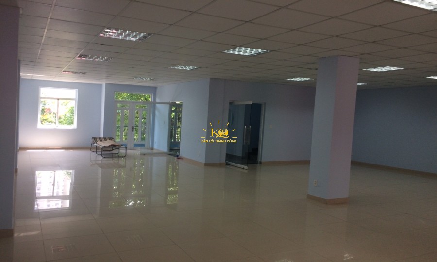 Diện tích trống rộng, vuông vức dễ thiết kế. Diện tích trống rộng, vuông vức dễ thiết kế.c