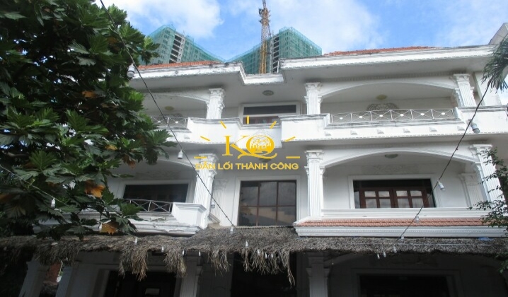 Nhà có thiết kế đẹp, hiện đại. Nhà có thiết kế đẹp, hiện đại.