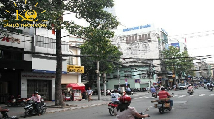 nhìn từ ngoài vào nhìn từ ngoài vào