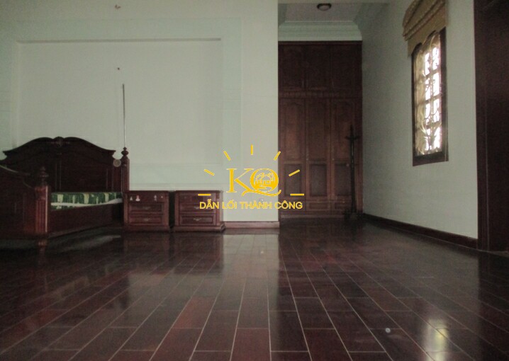 Nhà cho thuê với mặt sàn gỗ Nhà cho thuê với mặt sàn gỗ