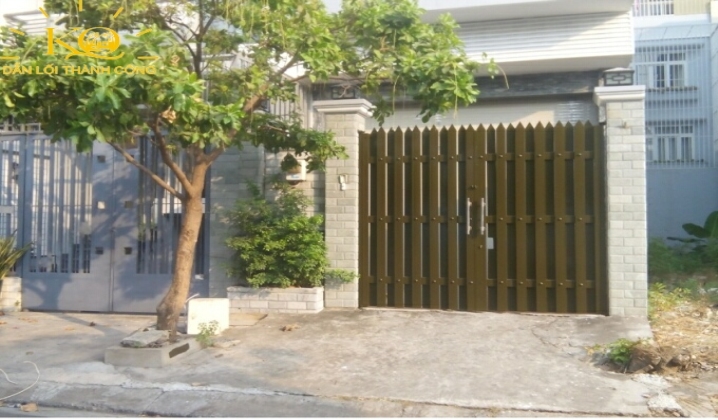 Cổng trước nhà Cổng trước nhà