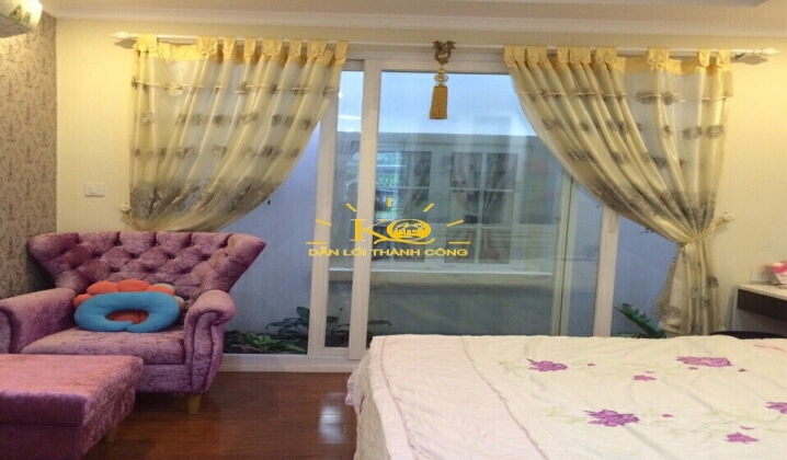 Phòng ngủ tầng lầu. Phòng ngủ tầng lầu.