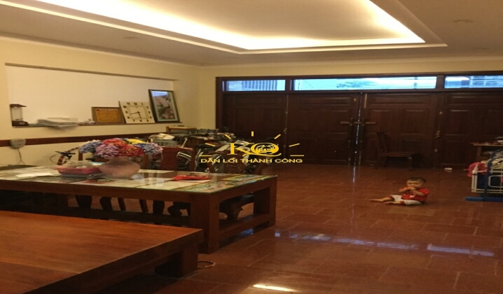 Không gian thoáng mát. Không gian thoáng mát.