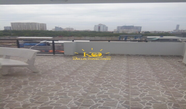 Sân thượng rộng Sân thượng rộng