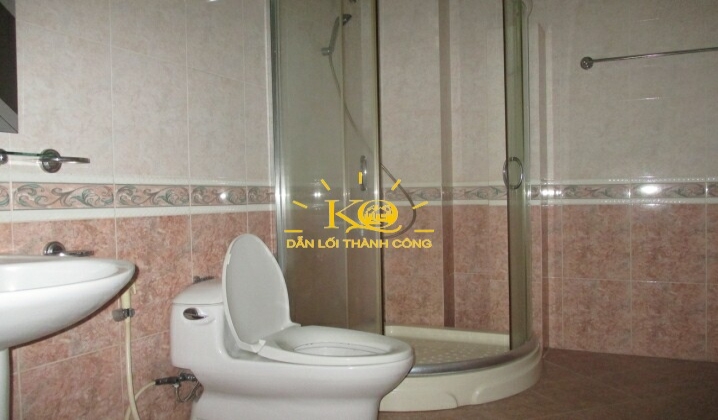 Nhà vệ sinh Nhà vệ sinh