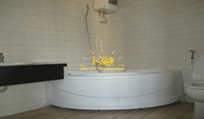 Khu vực vệ sinh, hiện đại, tiện nghi Khu vực vệ sinh, hiện đại, tiện nghi