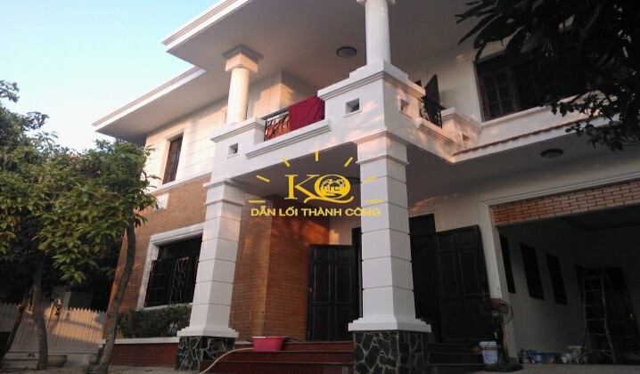 Mặt trước nhà cho thuê. Mặt trước nhà cho thuê.