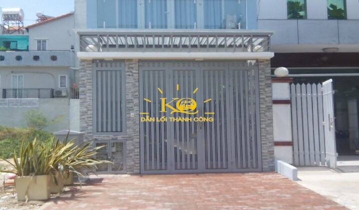 Cổng vào nhà chắc chắn Cổng vào nhà chắc chắn