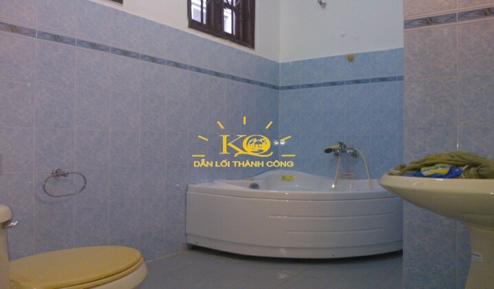 Nhà vệ sinh sạch sẽ. Nhà vệ sinh sạch sẽ.