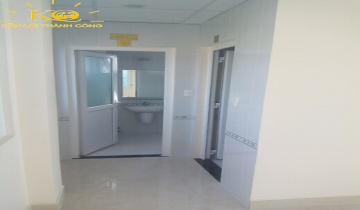 Nhà vệ sinh sạch sẽ, thiết kế gọn Nhà vệ sinh sạch sẽ, thiết kế gọn